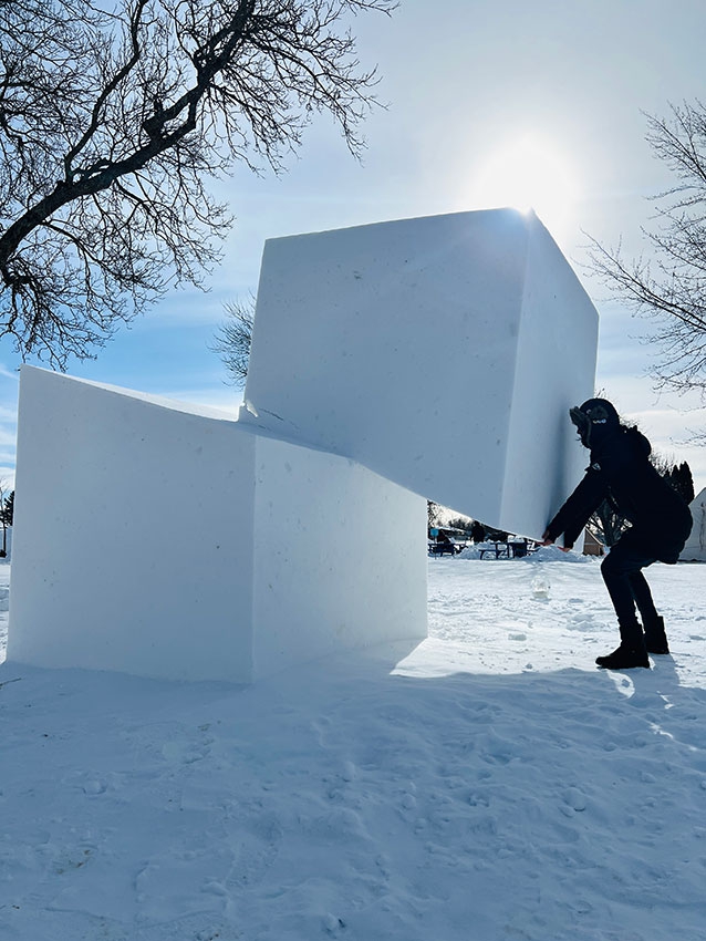 http://www.franziskaagrawal.com/files/gimgs/th-197_2025_Ely_Snowsculpture_Franziska-Agrawal_web_1.jpg
