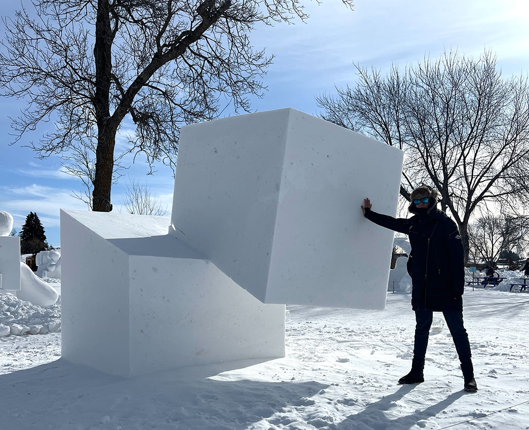 http://www.franziskaagrawal.com/files/gimgs/th-197_2025_Ely_Snowsculpture_Franziska-Agrawal_web_2.jpg