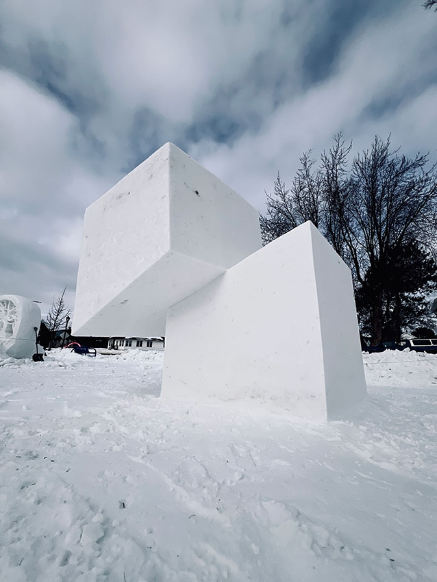 http://www.franziskaagrawal.com/files/gimgs/th-197_2025_Ely_Snowsculpture_Franziska-Agrawal_web_3.jpg