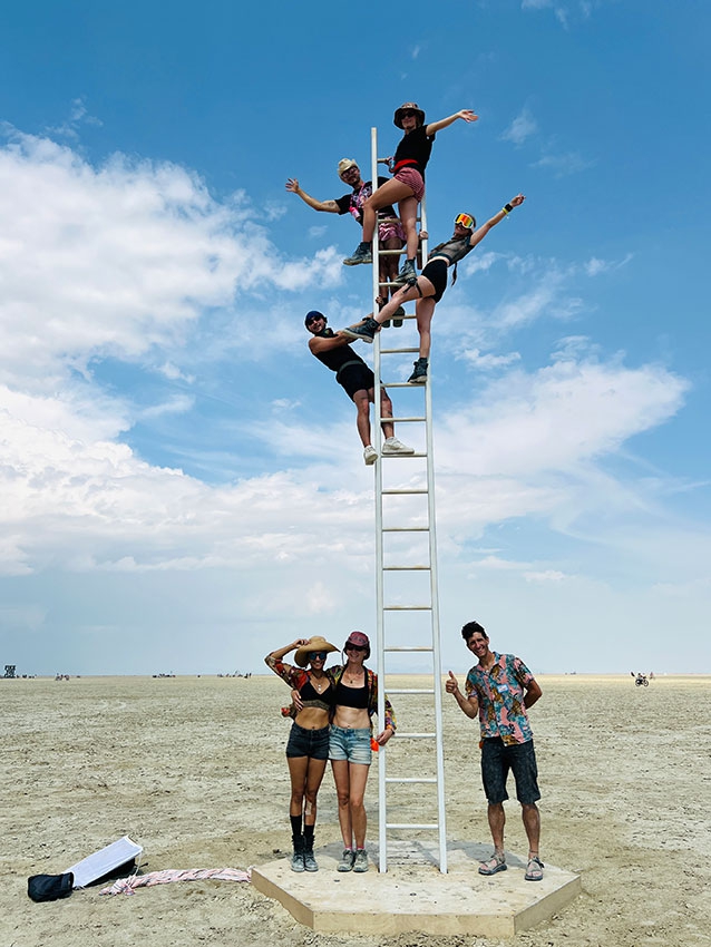 http://www.franziskaagrawal.com/files/gimgs/th-209_2025_BurningMan_Skyladder_web_8.jpg
